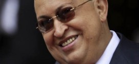 hugo chavez sunglasses