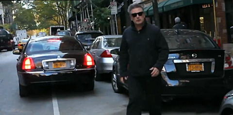 Alec Baldwin uses shouts anti-gay slur against Paparazzi photgrapher cocksucking fag