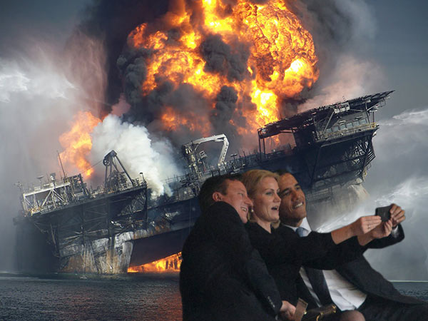 Obama self selfies President Barack Prime Minister David Cameron United Kingdom UK British Great Britain Helle Thorning-Schmidt Denmark Danish PM Nelson Mandela memorial service photoshop funeral Johannesburg South Africa African former Michelle First Lady wife self taking picture photograph pic themselves smiling snapping posing camera phone smartphone iphone narcissist narcissism death stadium world leaders media BP Deepwater Horizon Explosion oil rig destruction platform sink sinking fire blew up blow